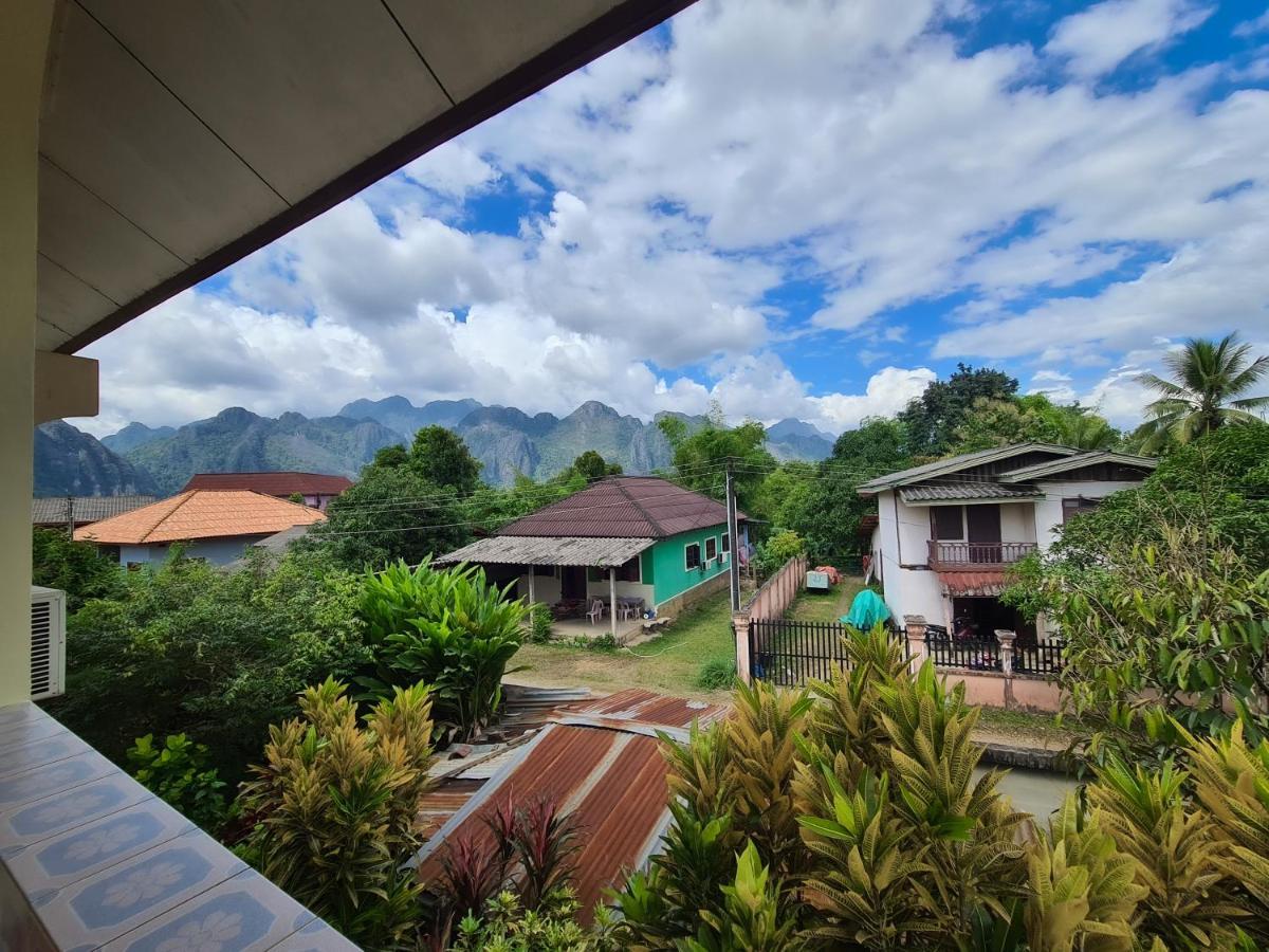 Saphaothong Guesthouse Vang Vieng Eksteriør bilde